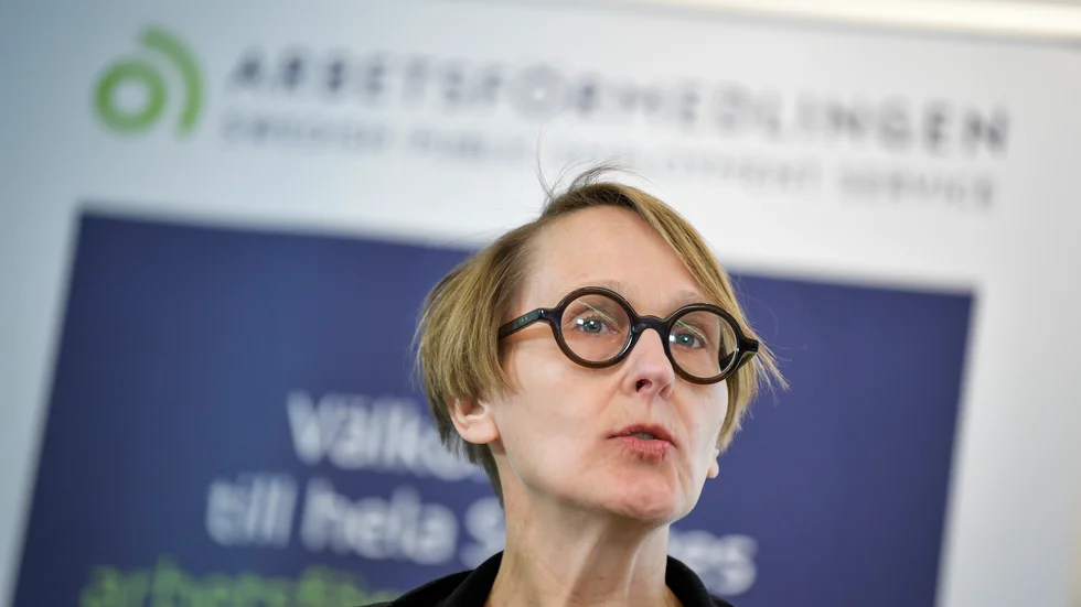 Arbetsförmedlingens analyschef Annika Sundén konstaterar att andelen unga utan jobb ökar när skolorna slutar. Arkivbild.