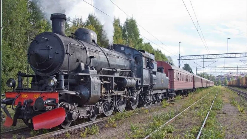 Utredningen om en kustjärnväg genom Norrbotten lades fram för snart 100 år sedan, på ånglokens tid.
