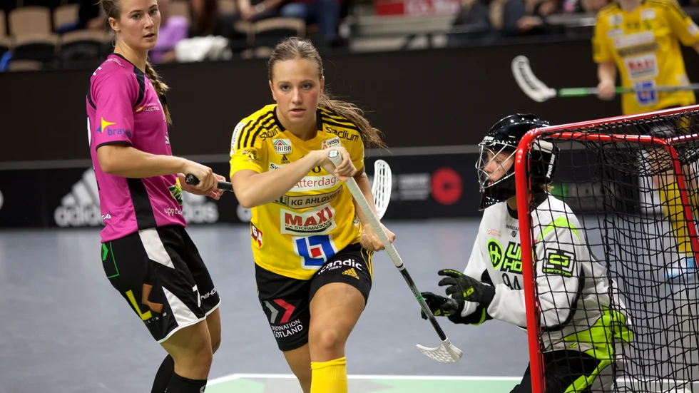 Isabella Ström fortsätter i Endre.