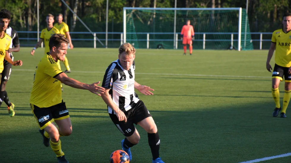 Vimmerby IF besegrade Högsby i en träningsmatch.