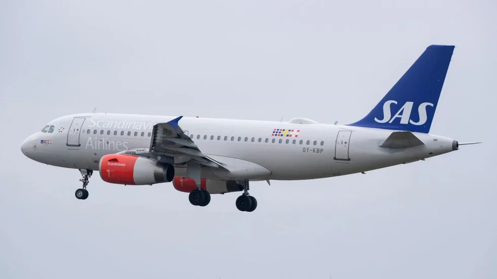 Vädret orsakade försening för ett SAS-plan på fredagseftermiddagen.