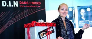 Kommunal chef köptes ut för en årslön: "Anlitat sin make"