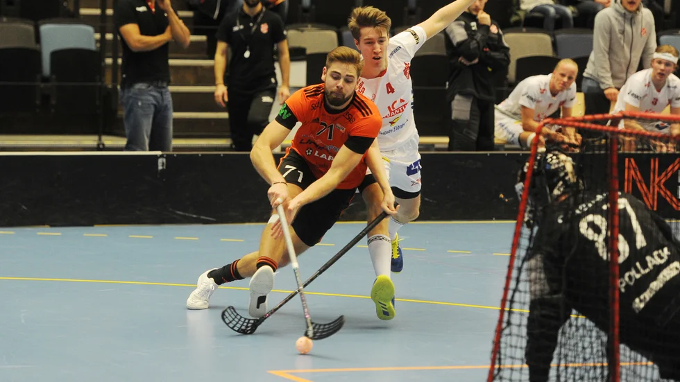 Viktor Palm har provtränat med en SSL-klubb och det är högst osäkert om han blir kvar i Onyx.