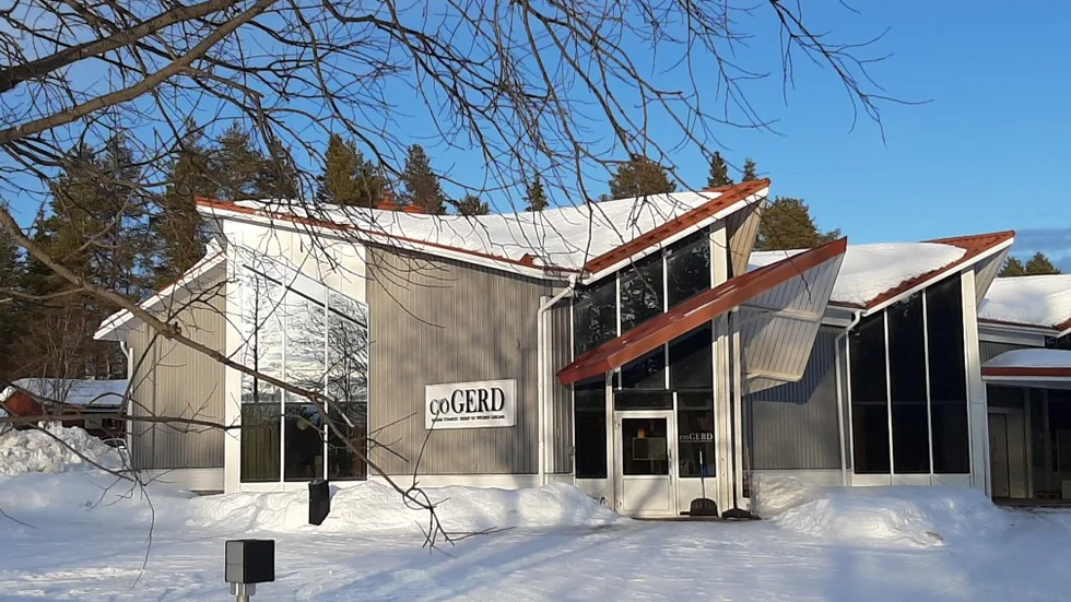 Care of Gerds fabrik i Jokkmokk byggdes ut för två år sedan. Tack vare det kan man nu börja paketera och distribuera handsprit.