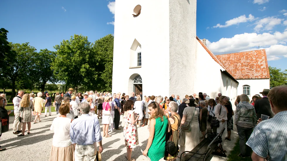 Såhär har det sett ut tidigare år när Bergmanveckan har invigts i Fårö kyrka.
