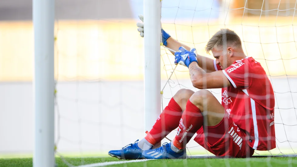 Lukas Jonsson släppte in Daleho Irandusts kanonskott. 