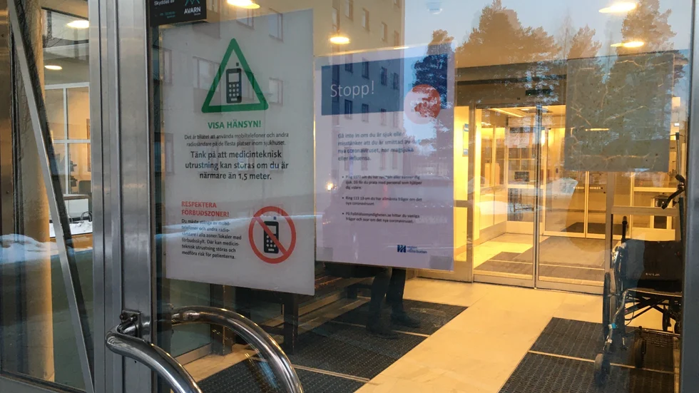 Invånarna uppmanas tänka efter – innan man besöker vårdinrättning eller äldreboende. 