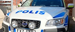 Han misstänks för tredubbla barnvåldtäkter: ”Hon bad honom sluta och försökte knuffa bort honom”