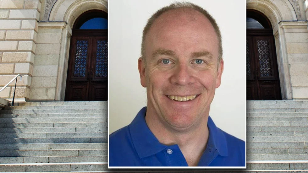 Solcellsprofofessorn Anders Hagfeldt är även rekryteringsgruppens kanidat att bli universitetets nye rektor.