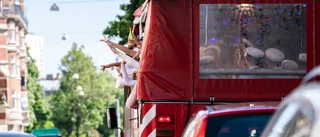 Inrikes: Studenternas partybussar körs utan tillstånd