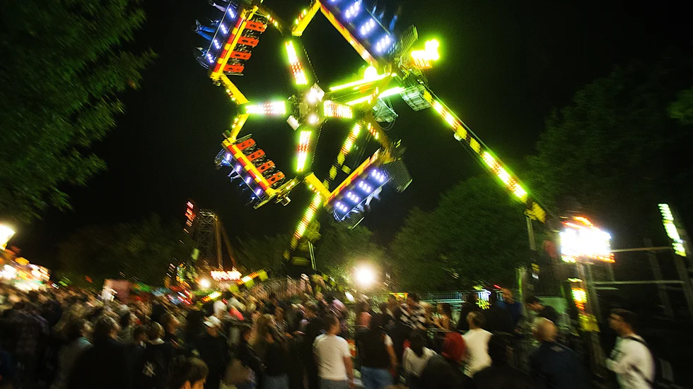 Årets stadsfest i Linköping ser inte ut att kunna genomföras under vecka 34. "Antingen flyttar vi fram eller så återkommer vi nästa år med full kraft", säger Johan Rustan, vd på Visit Linköping.