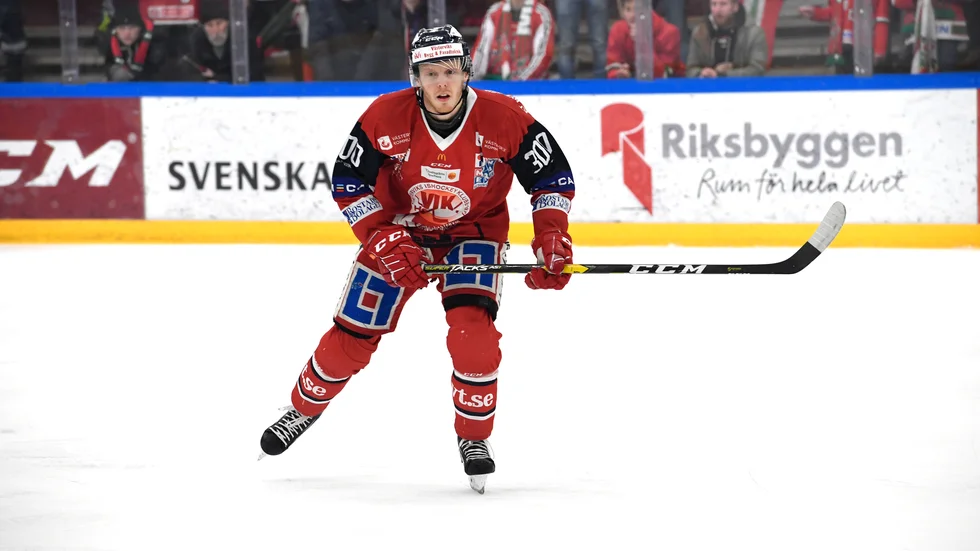 Pierre Gustavsson kommer till hösten att vara tillbaka på isen.