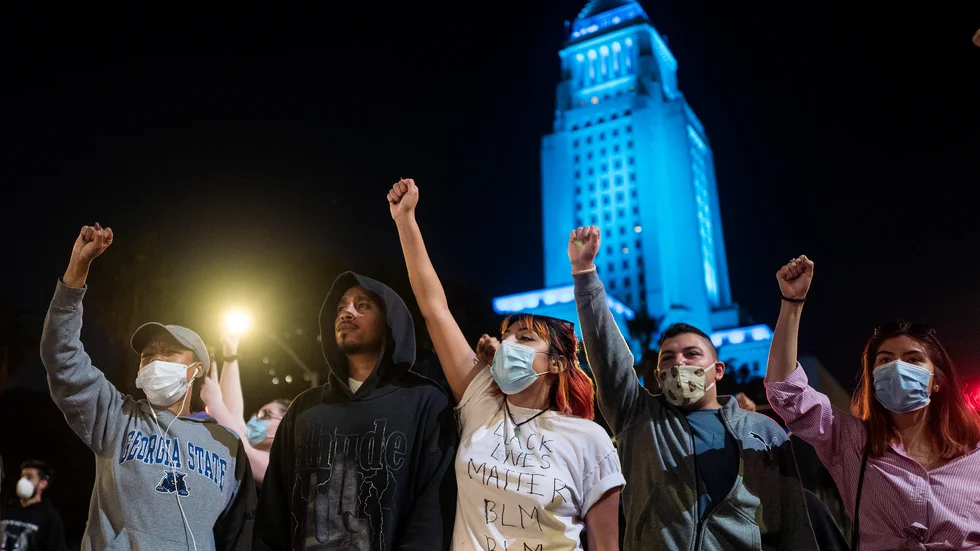 En protest med anledning av George Floyds död hölls även i Los Angeles på onsdagskvällen.