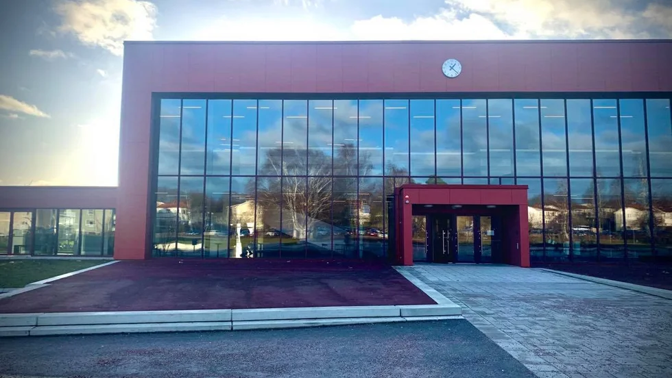 Nyköpings gymnasium mottog ett allvarligt hot under söndagen.