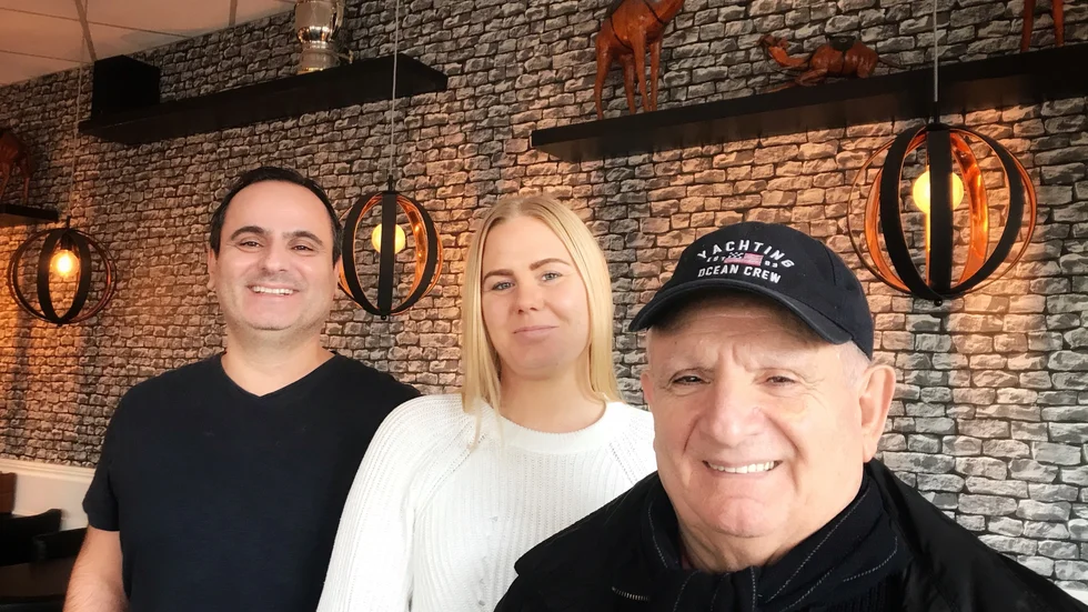 Charles Mourad, Cecilia Uddman och Mourad Abdul Ahad. Charles Mourad, Cecilia Uddman och Mourad Abdul Ahad har startat den första libanesiska restaurangen i Sigtuna kommun. 