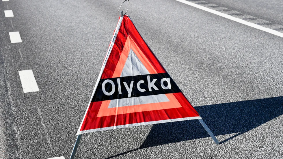 Polisen hade inte resurser att åka ut på en trafikolycka på tisdagsmorgonen.