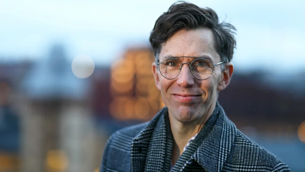 "Det känns väldigt roligt, det är ju en kvalificerad samling personer som sitter i akademien", säger Pontus Plaenge.