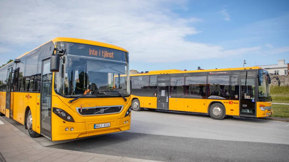 Uppgifterna att en bussförare kört buss i 15 timmar avvisas av Bergkvarabuss.