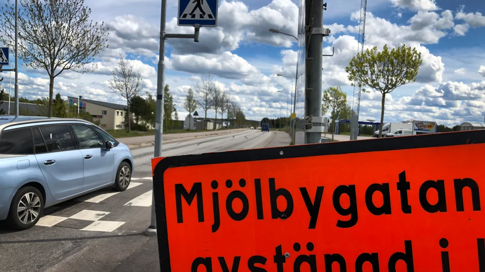 Delar av Mjölbygatan kommer helt att stängas av i början av veckan.