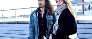 Naket och ärligt när låtskrivarduon albumdebuterar