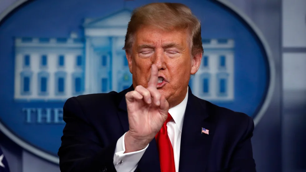 USA:s president Donald Trump under måndagens presskonferens i Vita huset.