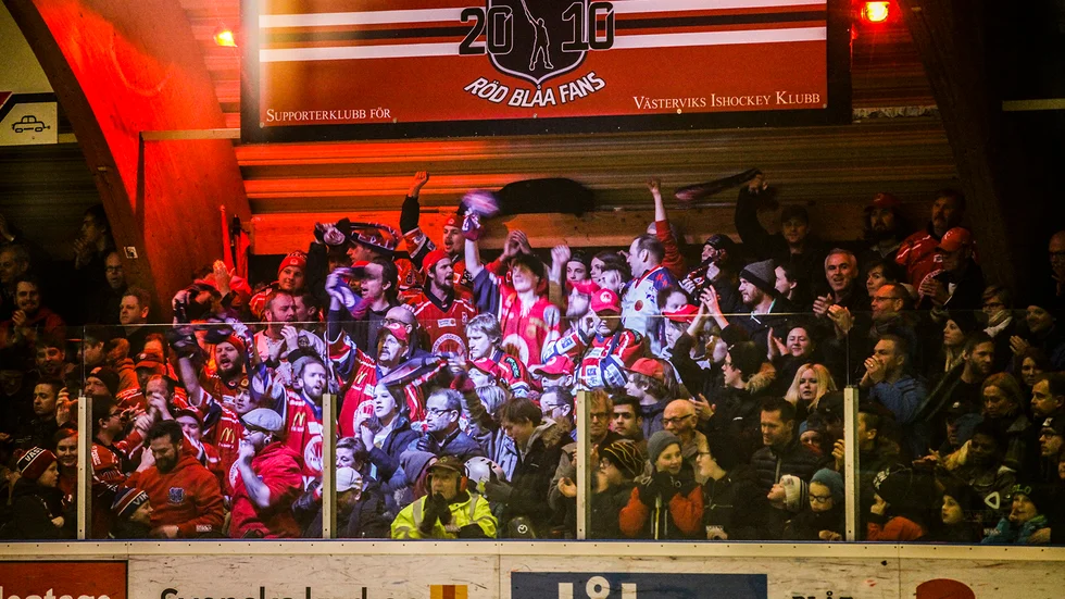Rödblåa Fans insamling har samlat in 60 000 kronor till VIK hittills.