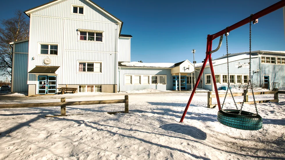 Skolinspektione kräver nu att Vitådalens skola ekonomiska förening ser till att man kan bära sina egna kostnader. 