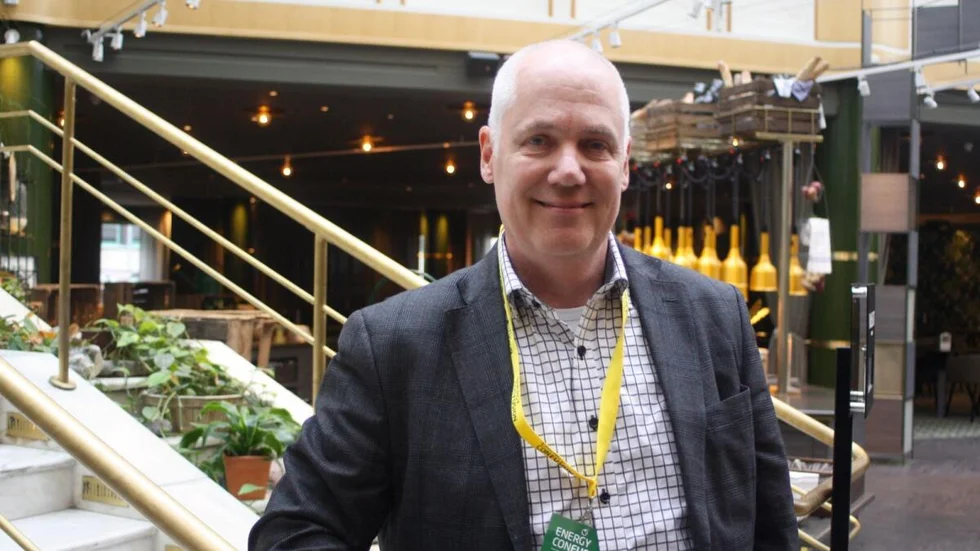 "Att det har kommit in ansökningar från Europas alla hörn visar att Skellefteå är en viktig hubb för produktion av förnybar energi och innovationer som möjliggör ett hållbart samhälle", säger Kenneth Johansson. 