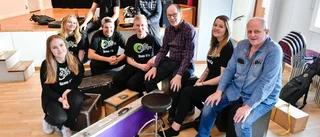 Bakom kulisserna på Ostviksrevyn
