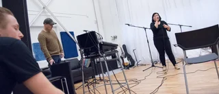 Glädjekällans nya grepp: En egen musiktävling
