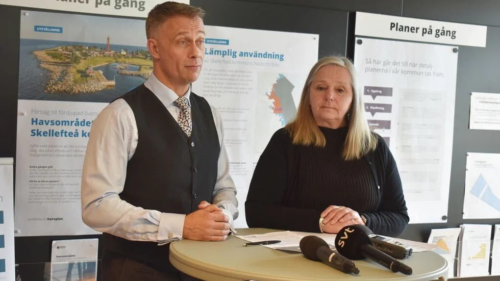 Anders Bergström, skolchef, och Anne Rönnberg, avdelningschef, berättade att Kågeskolan stängs.