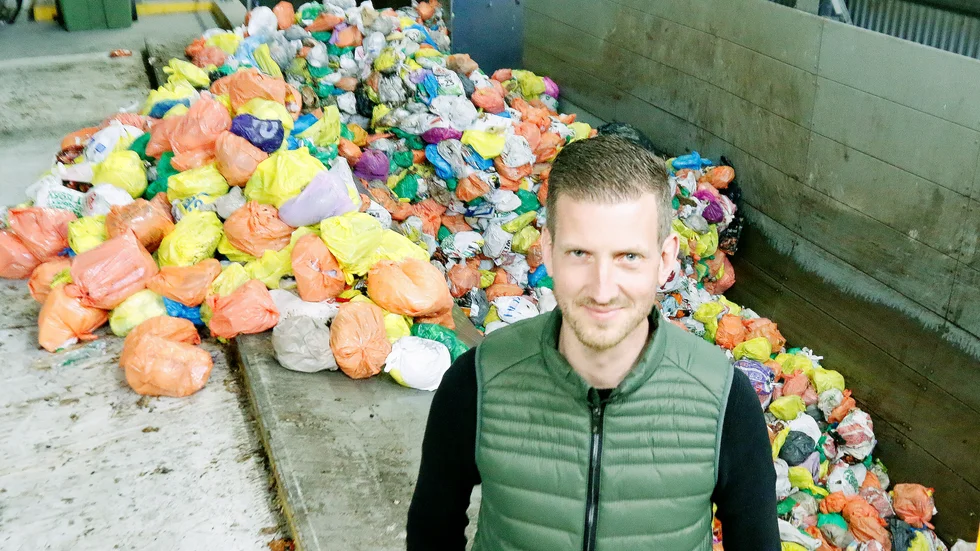 Kent Briby, operativ chef för återvinningen på Eskilstuna Energi och miljö, är nöjd över att avfallstaxorna för nästa år kan hållas oförändrade.