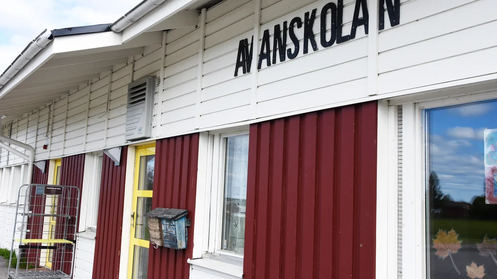 Räddningstjänsten har konstaterat brister i det byggnadstekniska brandskyddet vid Avanskolan.