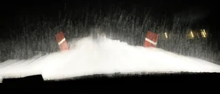 Hårt väder orsakar trafikstörningar i fjällen