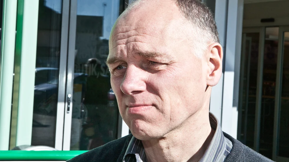 Enligt socialchef Dag Wallströmer har arbetsgivaren under flera år provat olika åtgärder för att komma tillrätta med problemen.