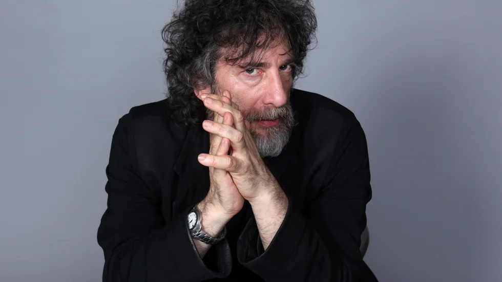 Författaren Neil Gaiman ber om ursäkt. Arkivbild.