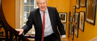 Boris Johnson lovar ekonomisk coronaplan 