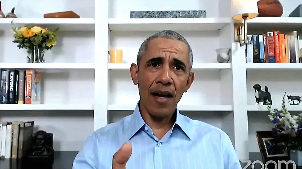 USA:s förre president Barack Obama under sitt tal från hemmet i Chicago.