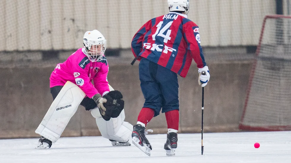 Pontus Ekström har startat alla tre matcher hittills och kommer vakta målet på lördag också.