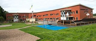 Skolan stängs på grund av coronaviruset