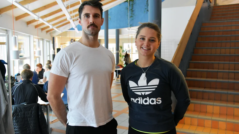 Hanna Meyer och Gustav Dahl studerar sista terminen till fysioterapeuter och tycker att LTUs studieytor är bristfälliga. 