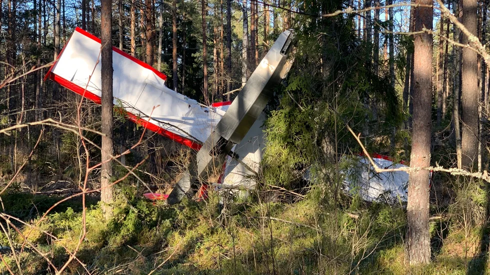 Vindarna ska ha ställt till problem för piloten.