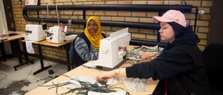 Repris hjälper äldreomsorgen med munskydd