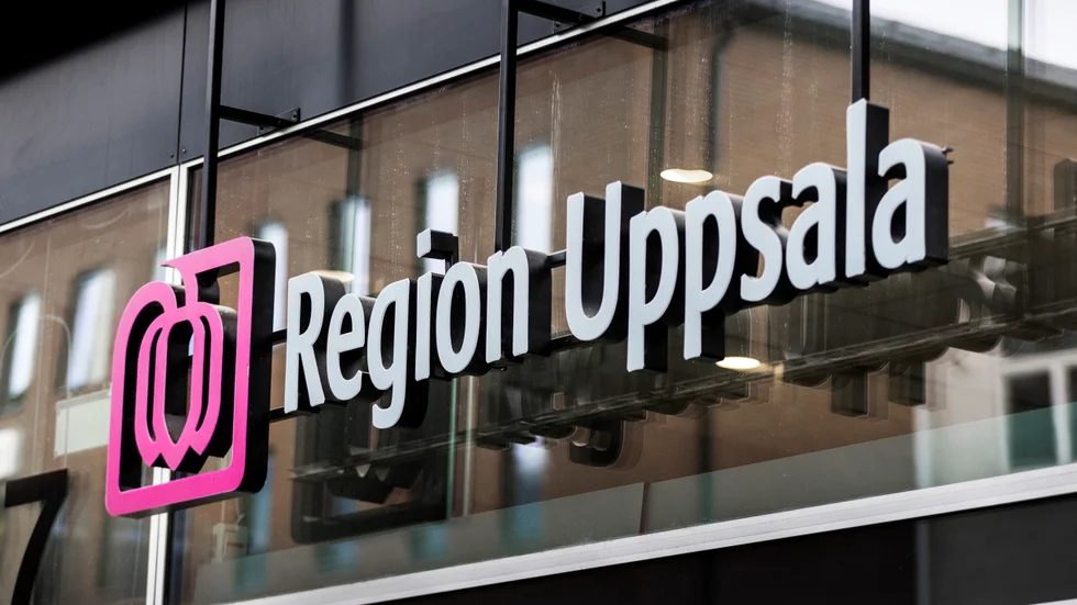 Region Uppsala häver besöksförbudet inom vården.