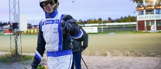 Dubbelseger för Djuse – trots snöplig galopp med favoriten