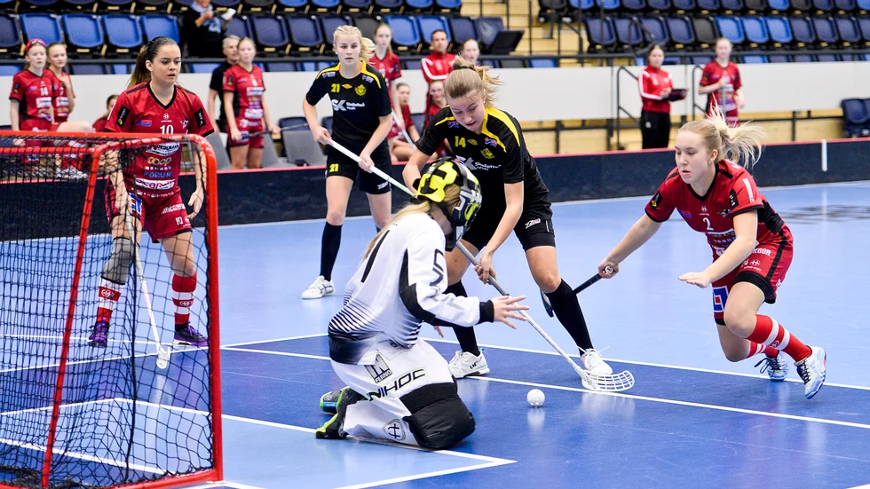Elin Hultman gjorde Kågedalens mål i mötet med Thorengruppen.