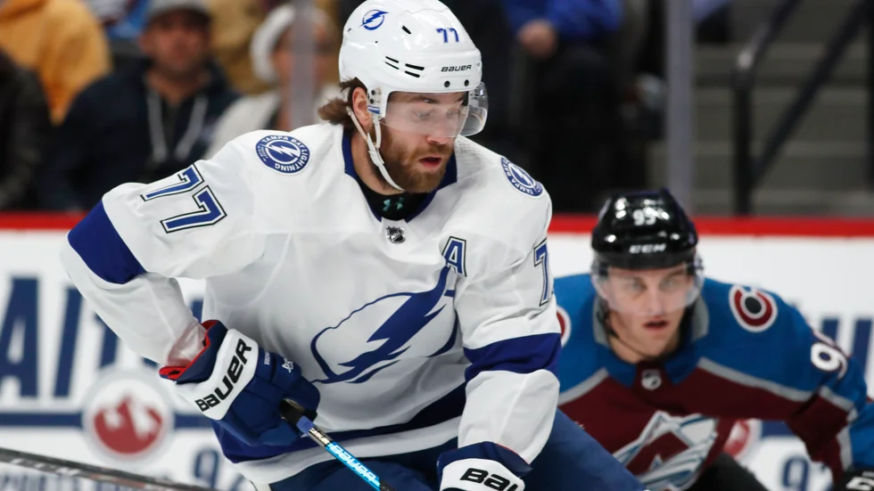 Victor Hedman och Tampa Bay ser ut att få kämpa om Stanley Cup-titeln. Arkivbild.