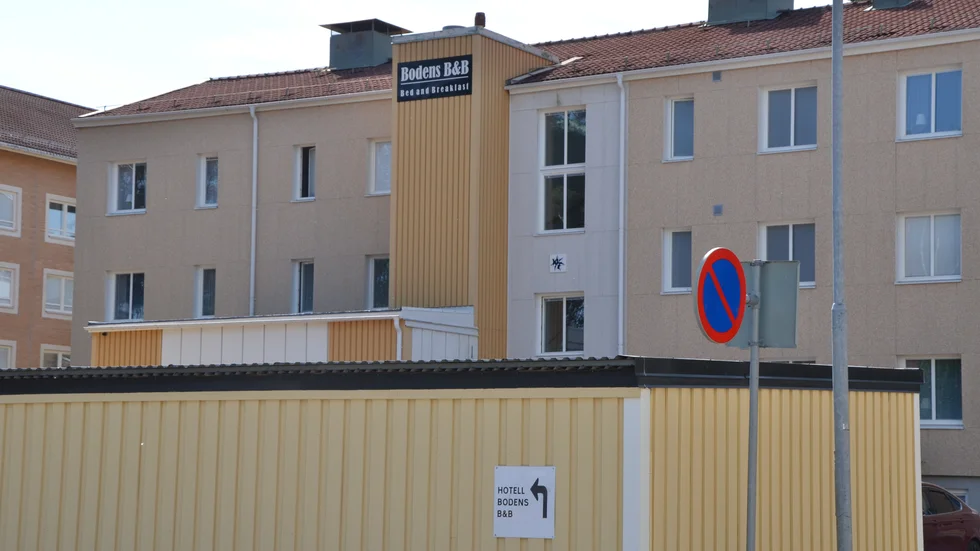 "Vi har absolut inte vägrat svara på deras frågor" säger Toril Johansen Jansson ägare av Bodens B&B.