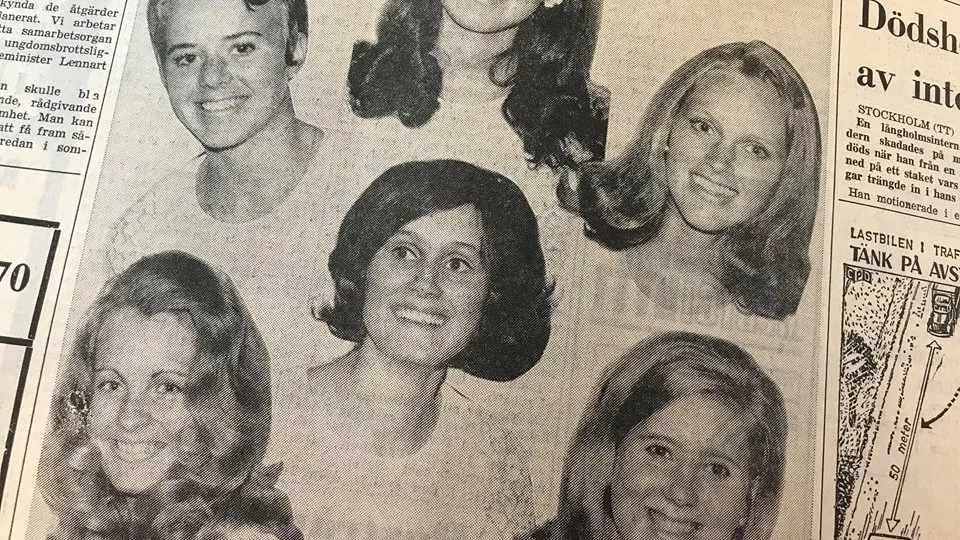 Kuriren för 50 år sedan: Sex flickor tävlar om titeln Miss Midsommar i Östdals hage. I övre raden fr v fröken Björkvik, Mari, fröken Katrineholm/söder, Zahava, och fröken Vingåker Gunvor. Nedre raden: fröken Flen, Annika, fröken Floda, Ann-Grethe och fröken Katrineholm/norr, Eva.