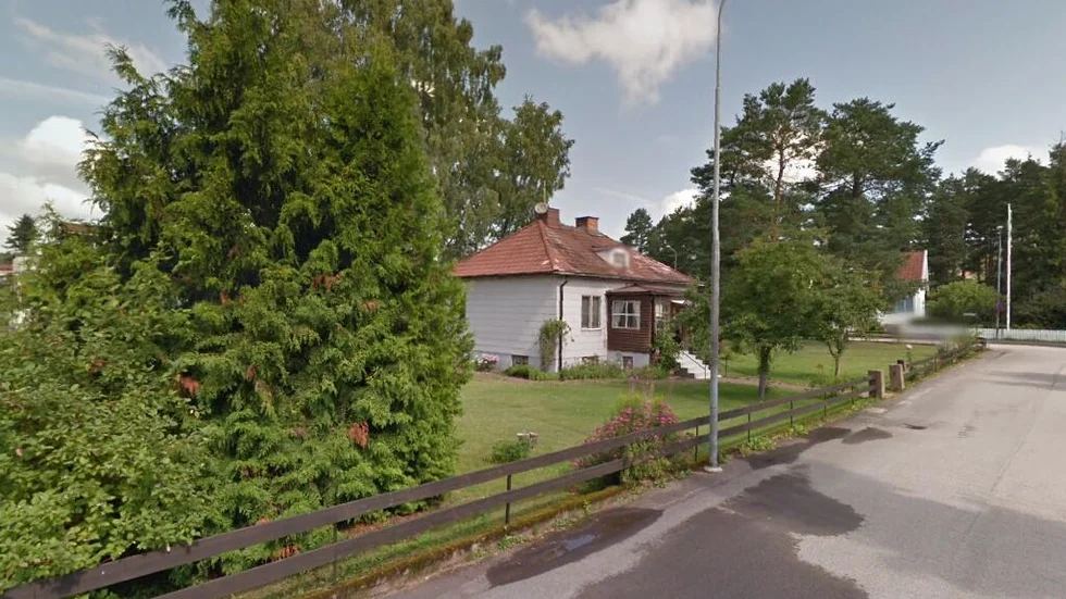 Tvärgatan 1